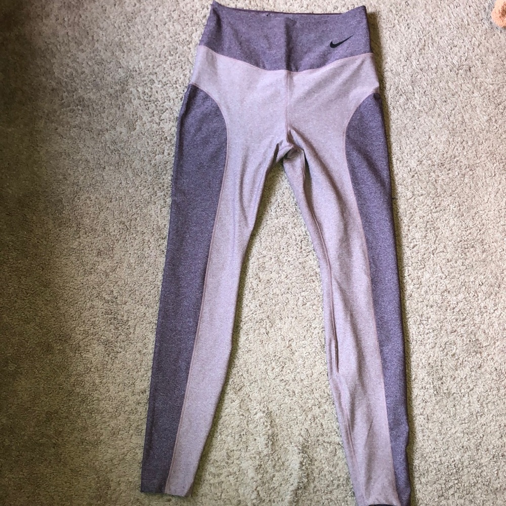 Nike leggings